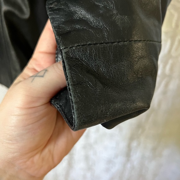 Danier Leather Jacket - Picture 5 of 9